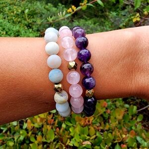 Natural amethyst and hematite gemstone stretch bracelet